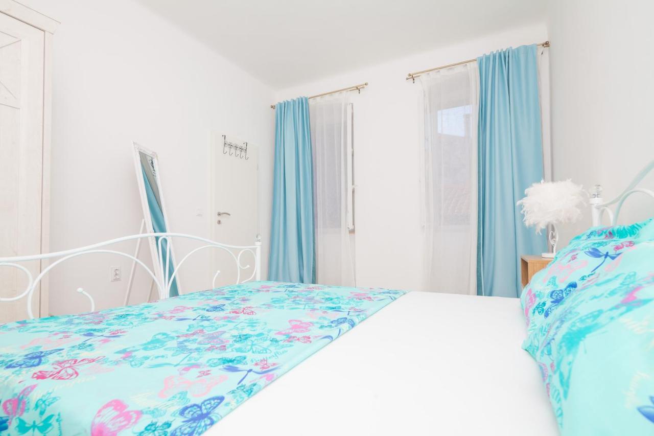 Main Square Apartment Pula