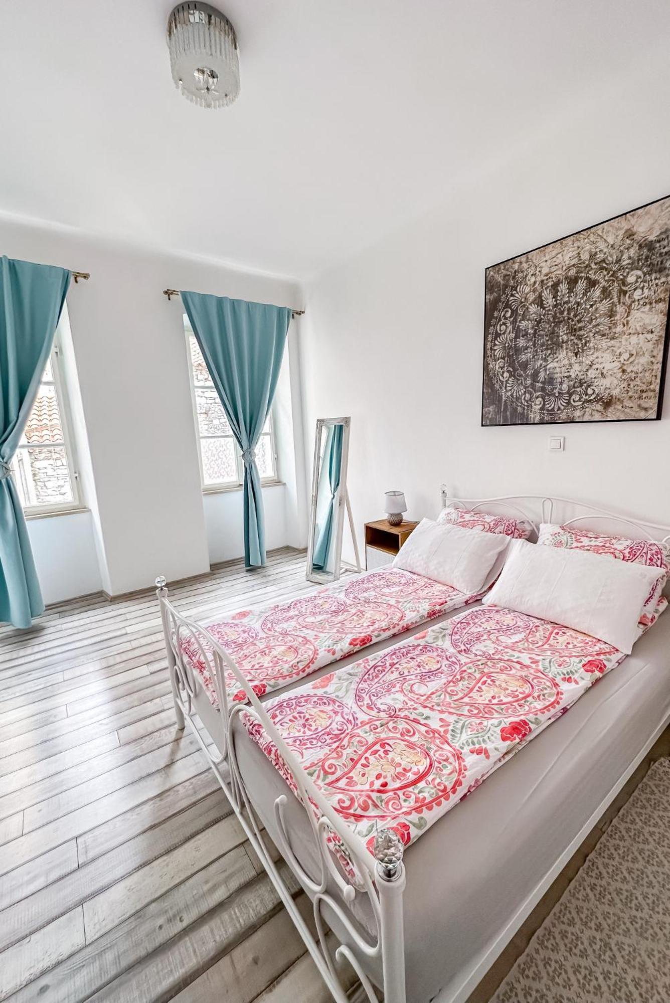 Apartment Main Square *